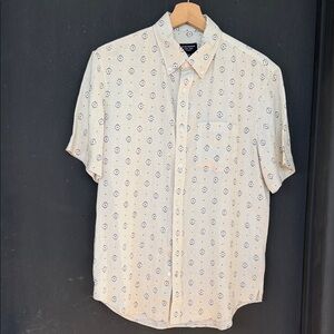 Linen Medallion Chemise Patterned Short Sleeve Shirt
